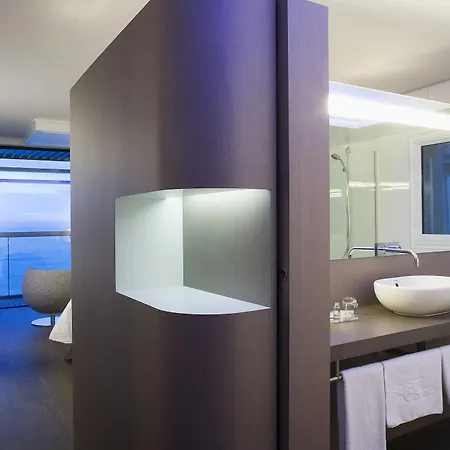 Oceania Malo Hotell 4*