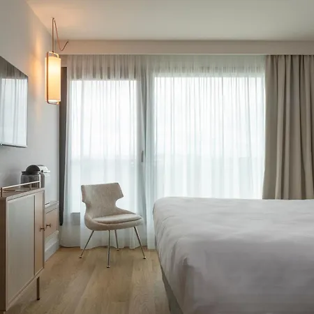 Oceania Malo Hotell